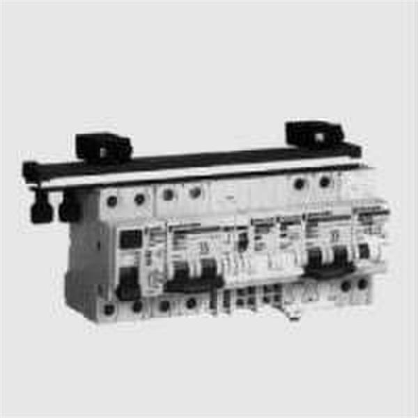 SCHNEIDER ELECTRIC 14885 *CONECT.AISLADOS P/CABLE 25mm2 (4p)