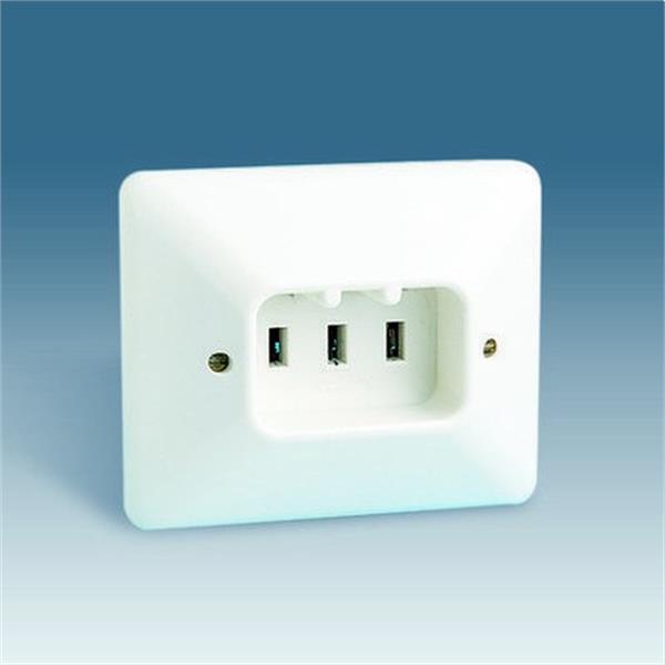 SIMON 10436-31 Enchufe 2P para cocinas 25A