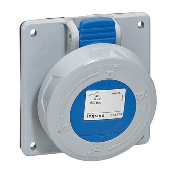LEGRAND 555484 Base cuadrada 32A 2P + TT 250V IP67