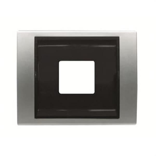 NIESSEN 8485 TT Tapa cargador USB Sky Niessen titanio