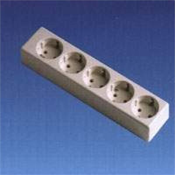 SOLERA 5005 BASE MOVIL 5 TOMA BIPOLAR TT LATERAL 10/16A 250V 