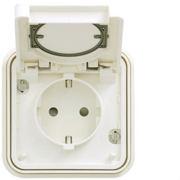 HAGER WNC161B Toma schuko completa superficie estanca blanco