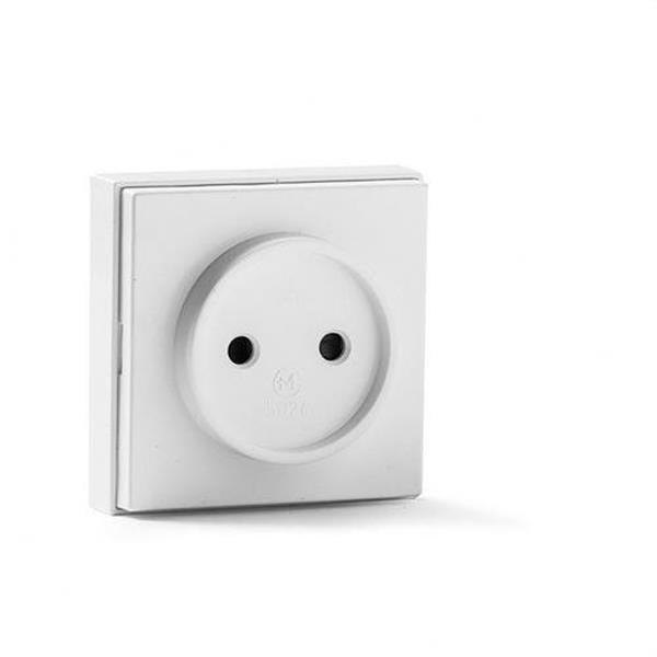 FAMATEL 5024-B Base superficie sin TT 10A 250V de color blanco nieve