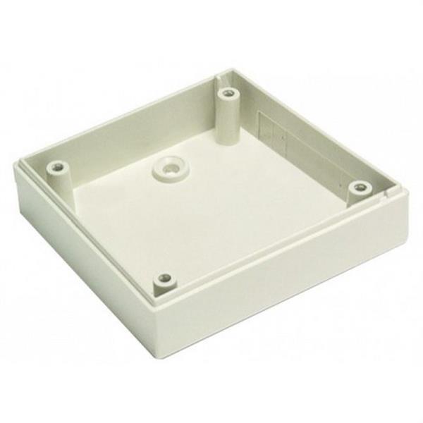 FAMATEL 5500-B Zócalo para canaleta de color blanco nieve