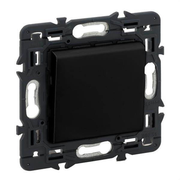 LEGRAND 741447 Cruz VALENA NEXT 1P 10AX dark