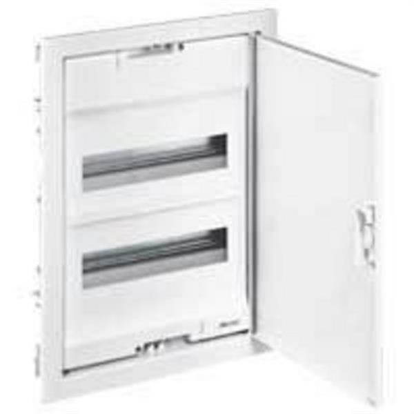 LEGRAND 001532 Caja empotrar 2 filas 24 + 4 módulos con marco + puerta metálica