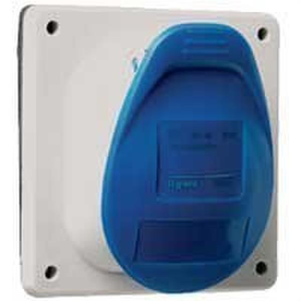 LEGRAND 057618 BASE P17 32A 3 POLOS+TIERRA 400V IP44 