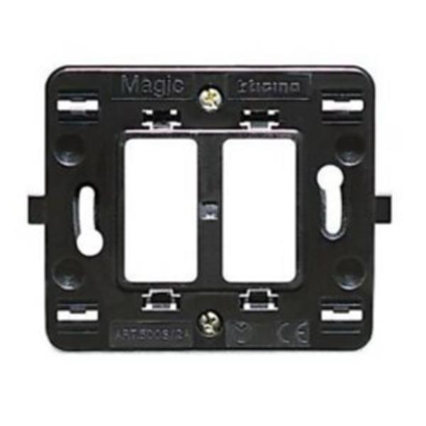 BTICINO 500S/2 Soporte con 2 mecanismos centrado caja cuadrada MAGIC