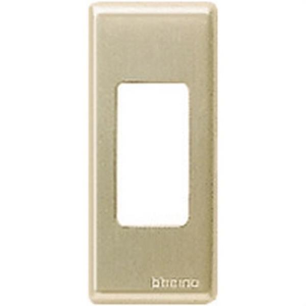 BTICINO 5367/1X Placa en aluminio oxidal con 1 elemento perforado MAGIC