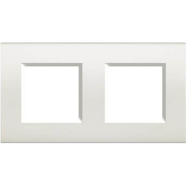 BTICINO LNA4802M2BI Placa 2+2 módulos en color blanco