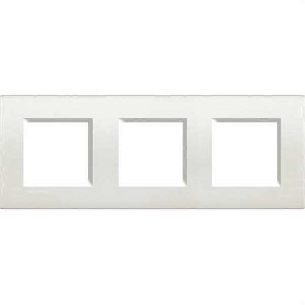 BTICINO LNA4802M3BI Placa 2+2+2 módulos en color blanco