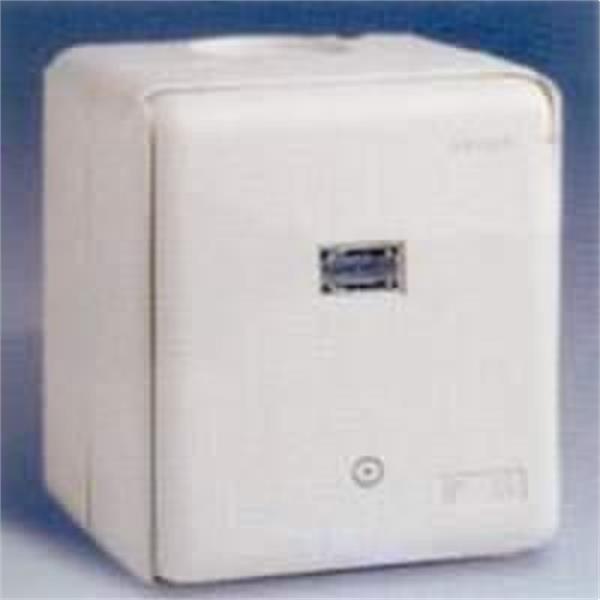 SIMON 44160-35 PULSADOR SUPERFICIE CON LUMINOSO IP-55 SERIE 55 BEIGE 