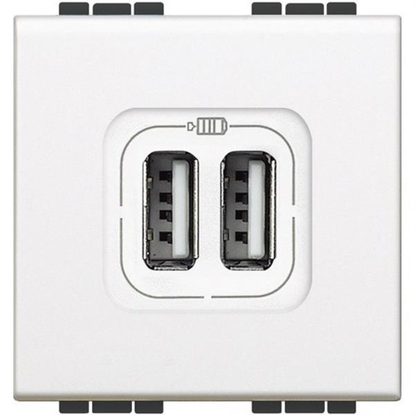 BTICINO N4285C2 Base USB LL 1550mA 5V con 2 módulos en color blanco